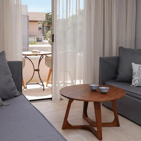Apart-hotel The Mini Stalos